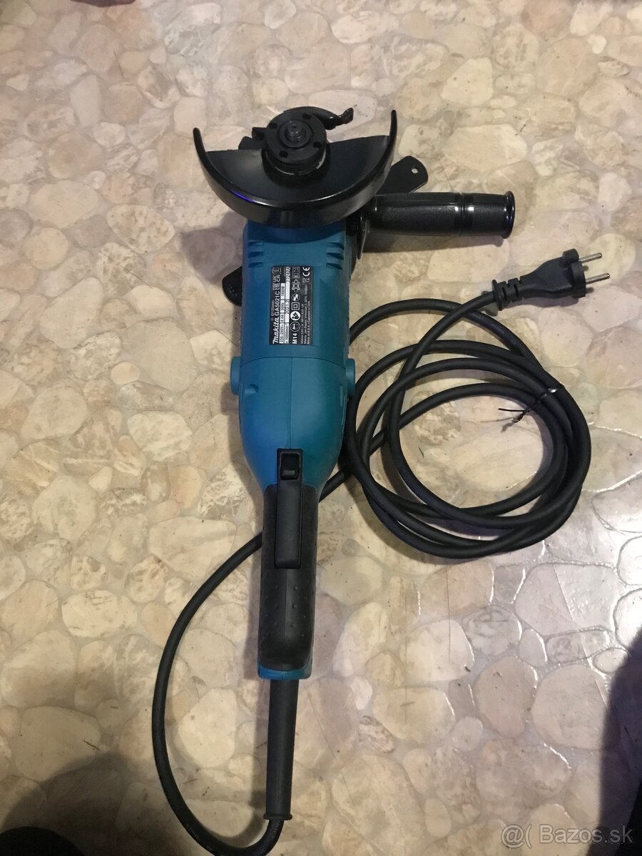 Makita