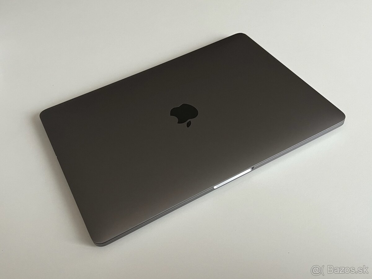 MacBook Pro 13-palcový (2019) 16GB / 512GB Silver