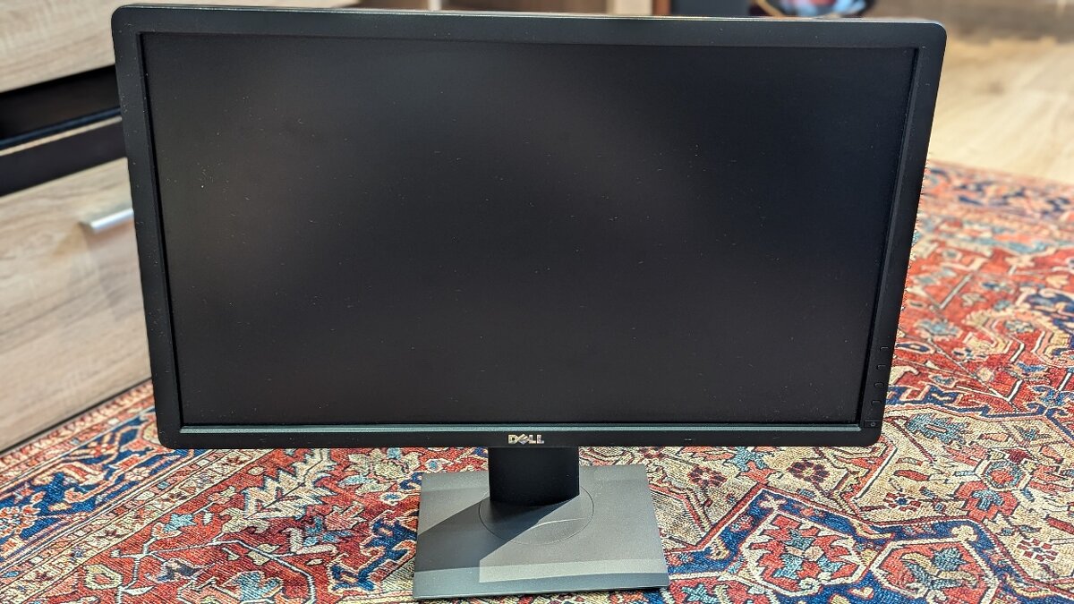 23" DELL P2312Ht LCD monitor Full HD 1080p