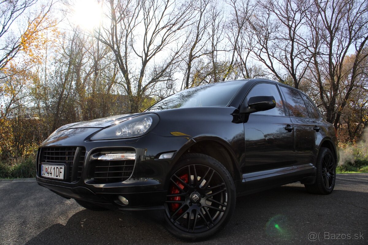 Porsche Cayenne Turbo Tiptronic 4.8 V8, Najazd 223500km