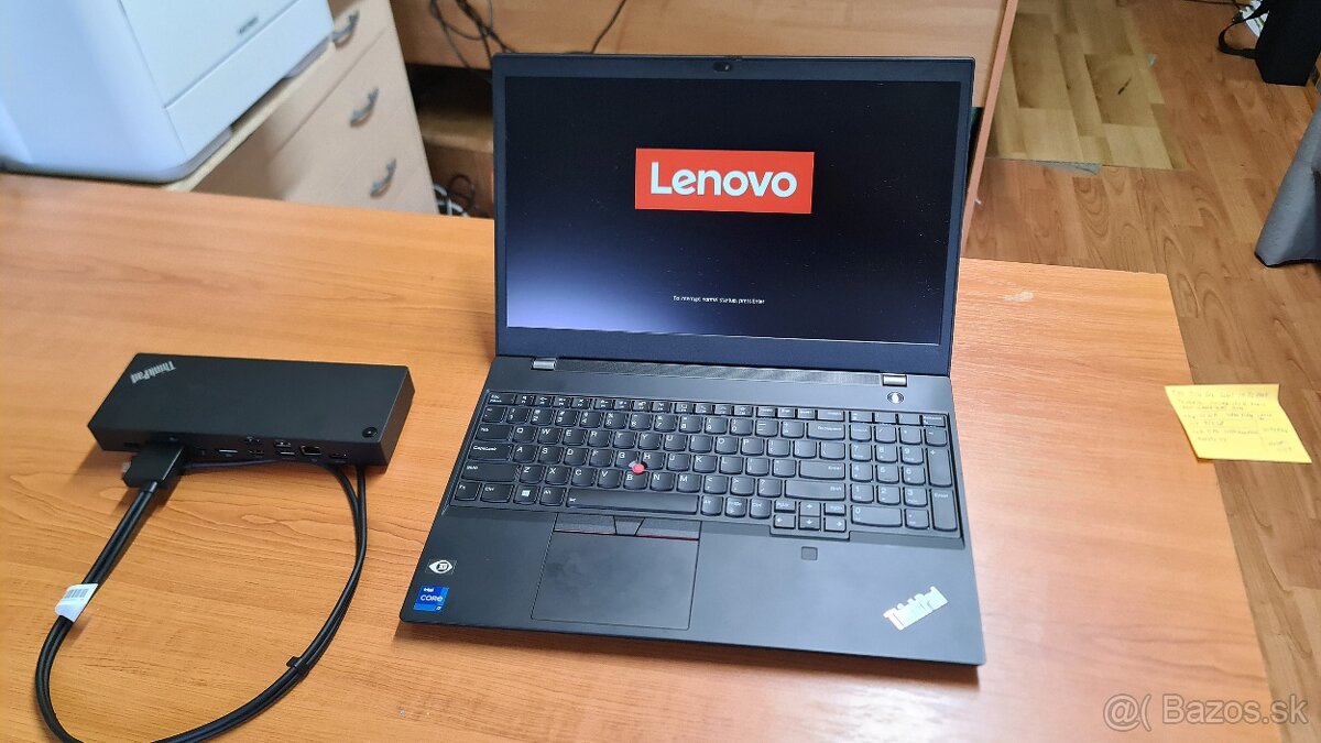 Na predaj notebook Lenovo ThinkPad P15v Gen3