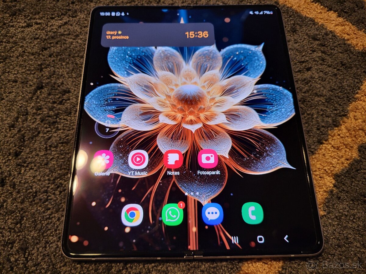 Samsung Galaxy Z Fold 3 256GB s chybkou REZERVOVANO