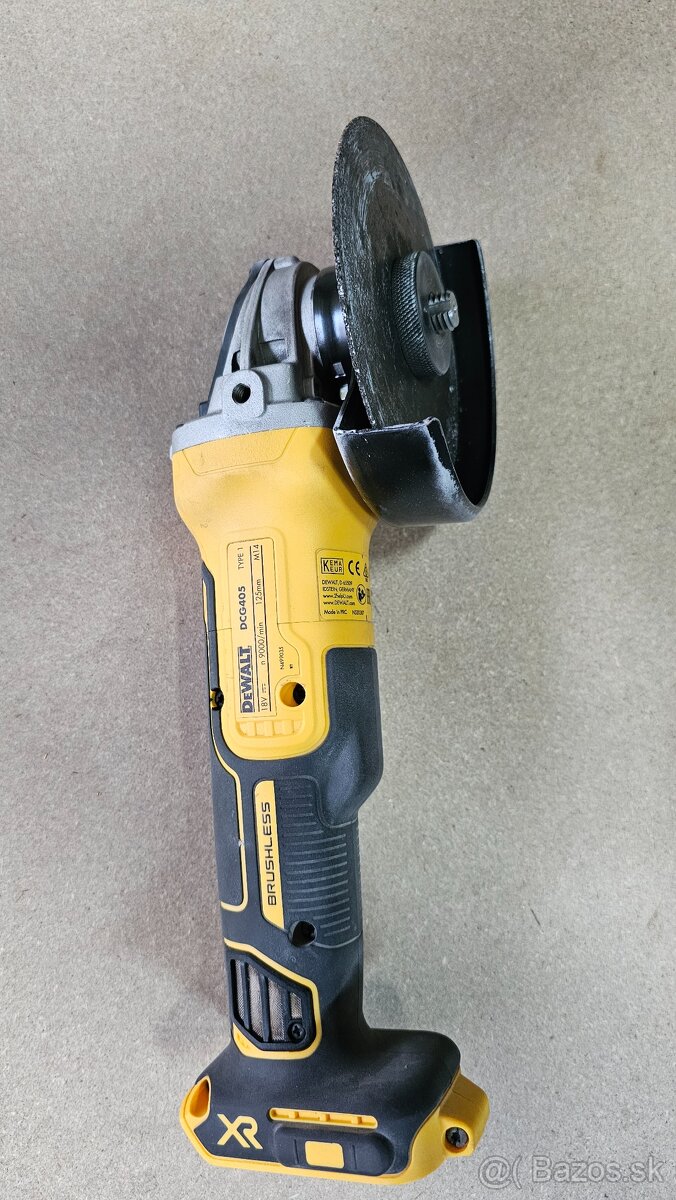 Dewalt uhlova bruska DCG405