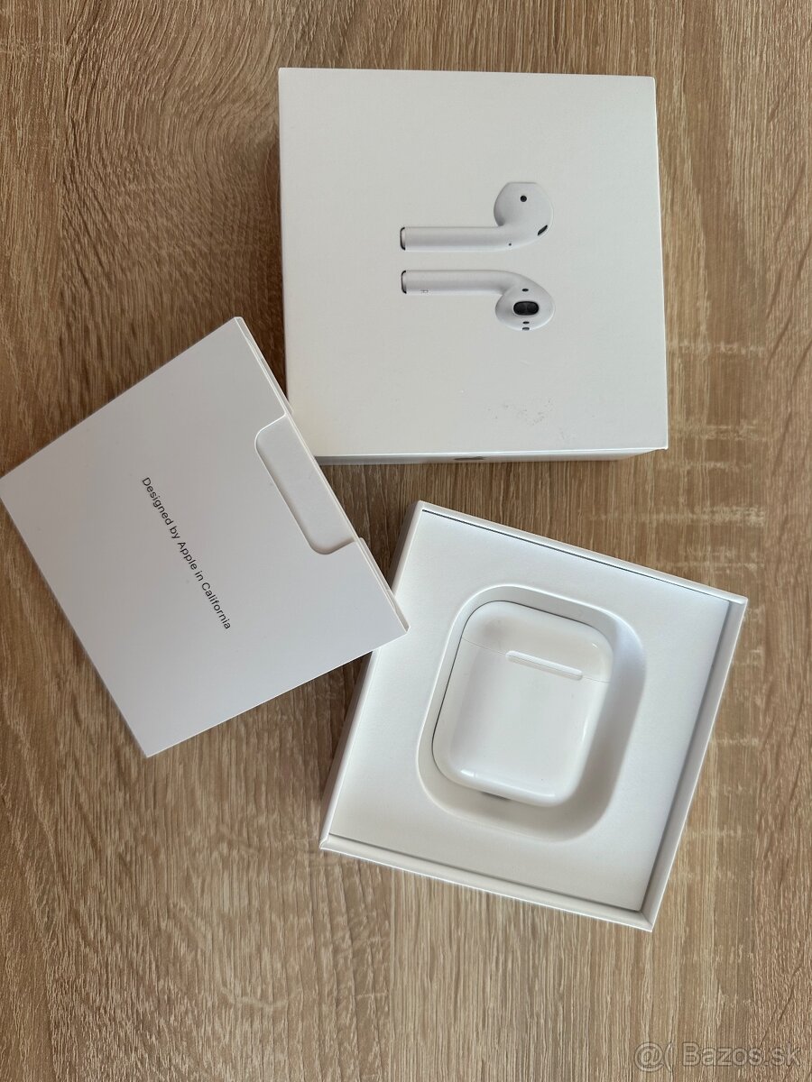 Apple AirPods 2. generácie