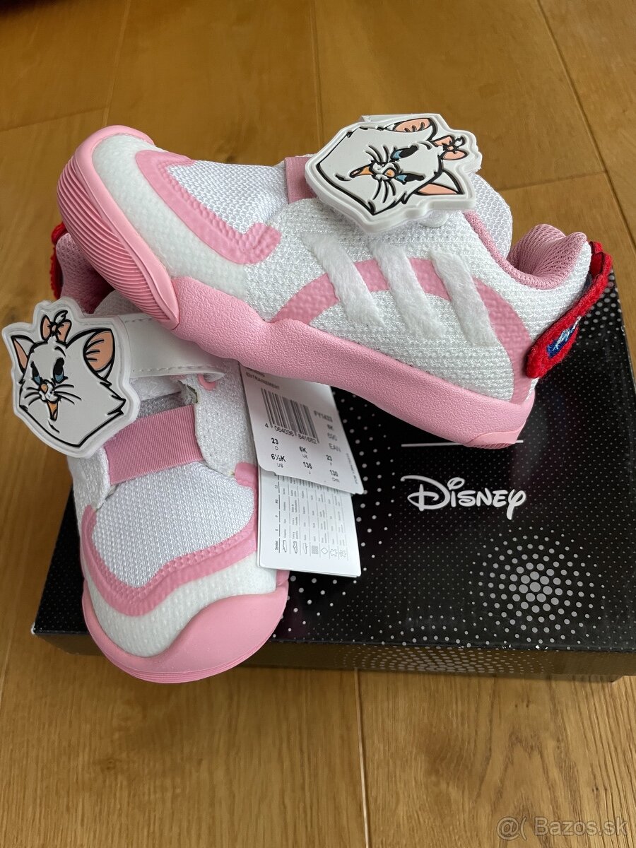 Adidas Disney 23 nove s visackou