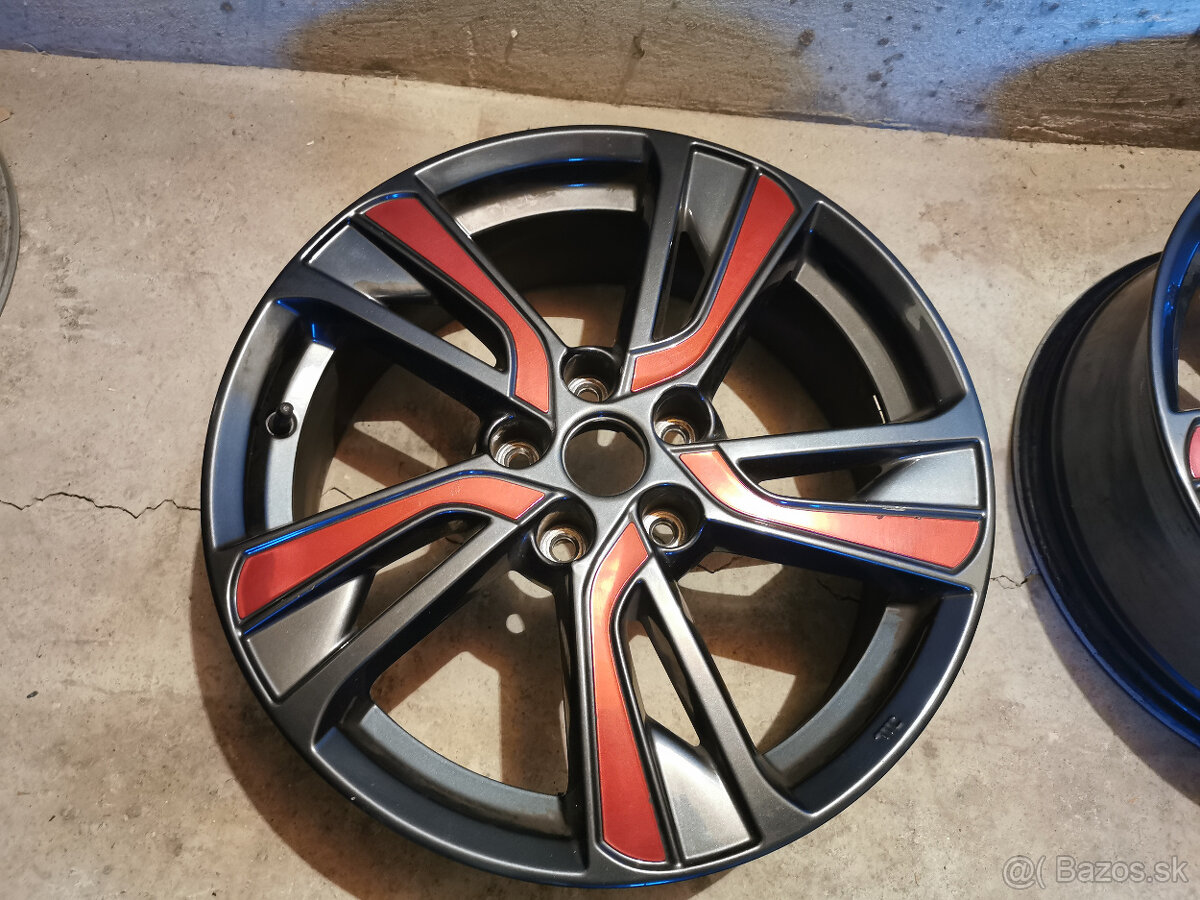 Nissan Juke - originál 18" alu disky