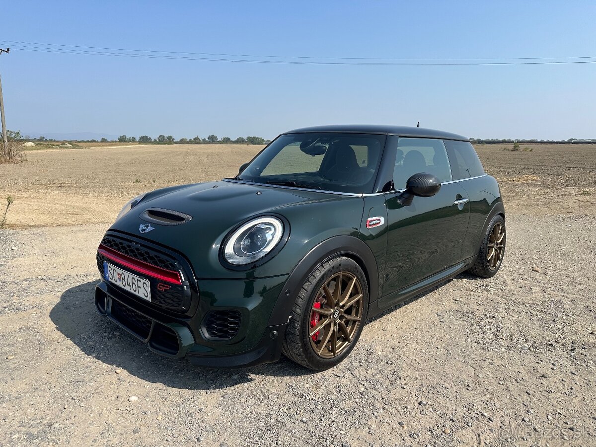 MINI John Cooper Works 170kw British Racing Green