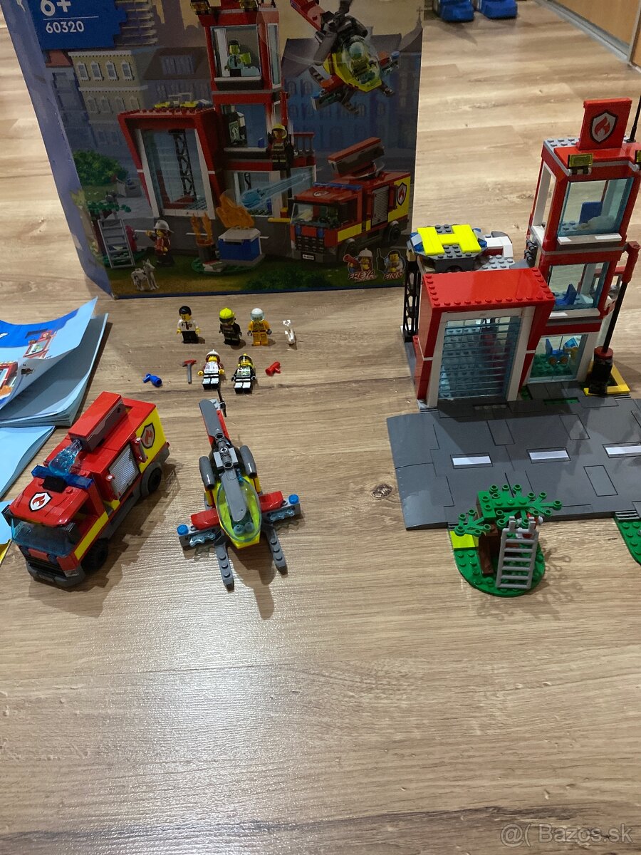 Lego city 60320