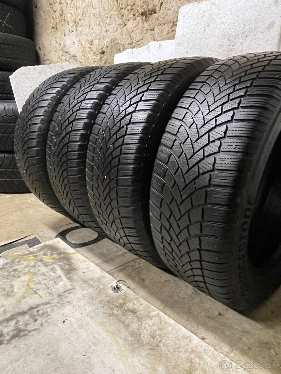 Bridgestone 235/55 R18 4x=140€