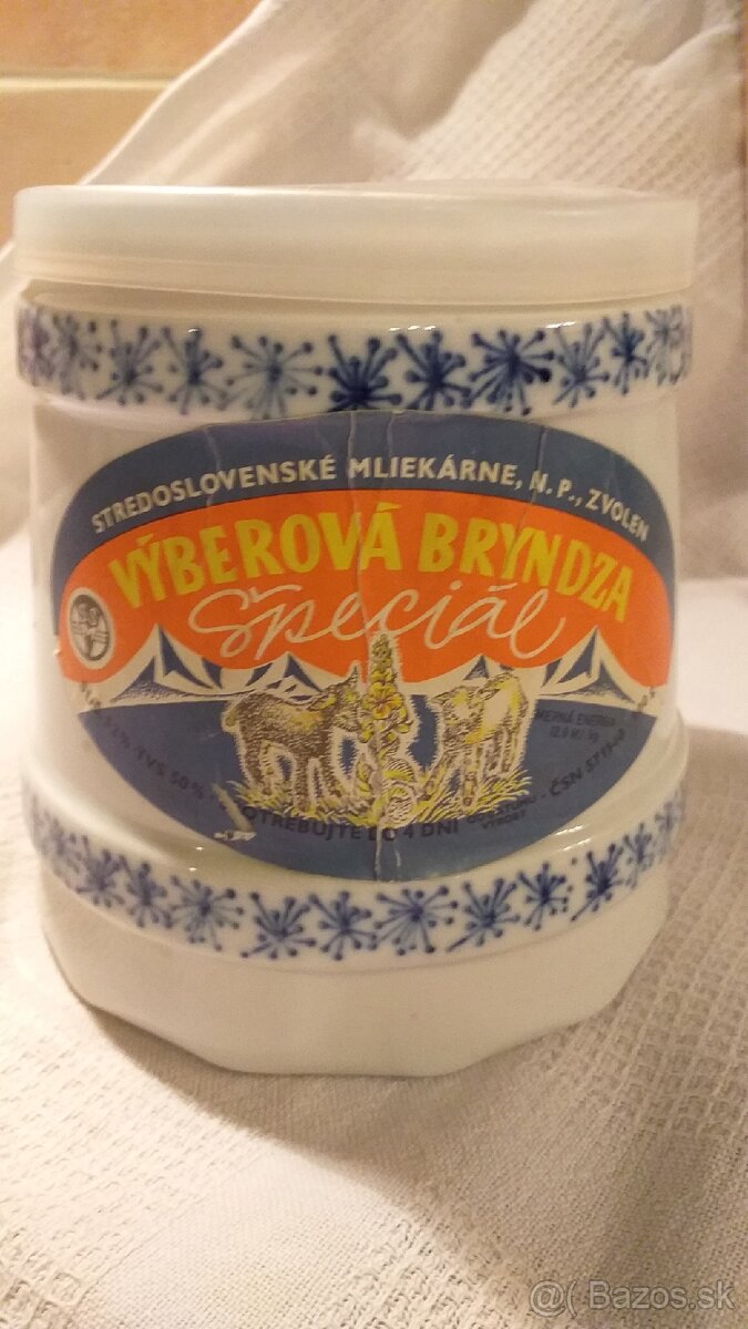 Porcelánová nadoba