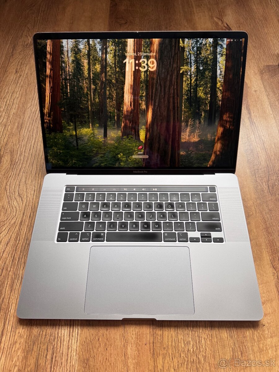 MacBook Pro 16” (2019) – i7, 512GB SSD, 32GB RAM