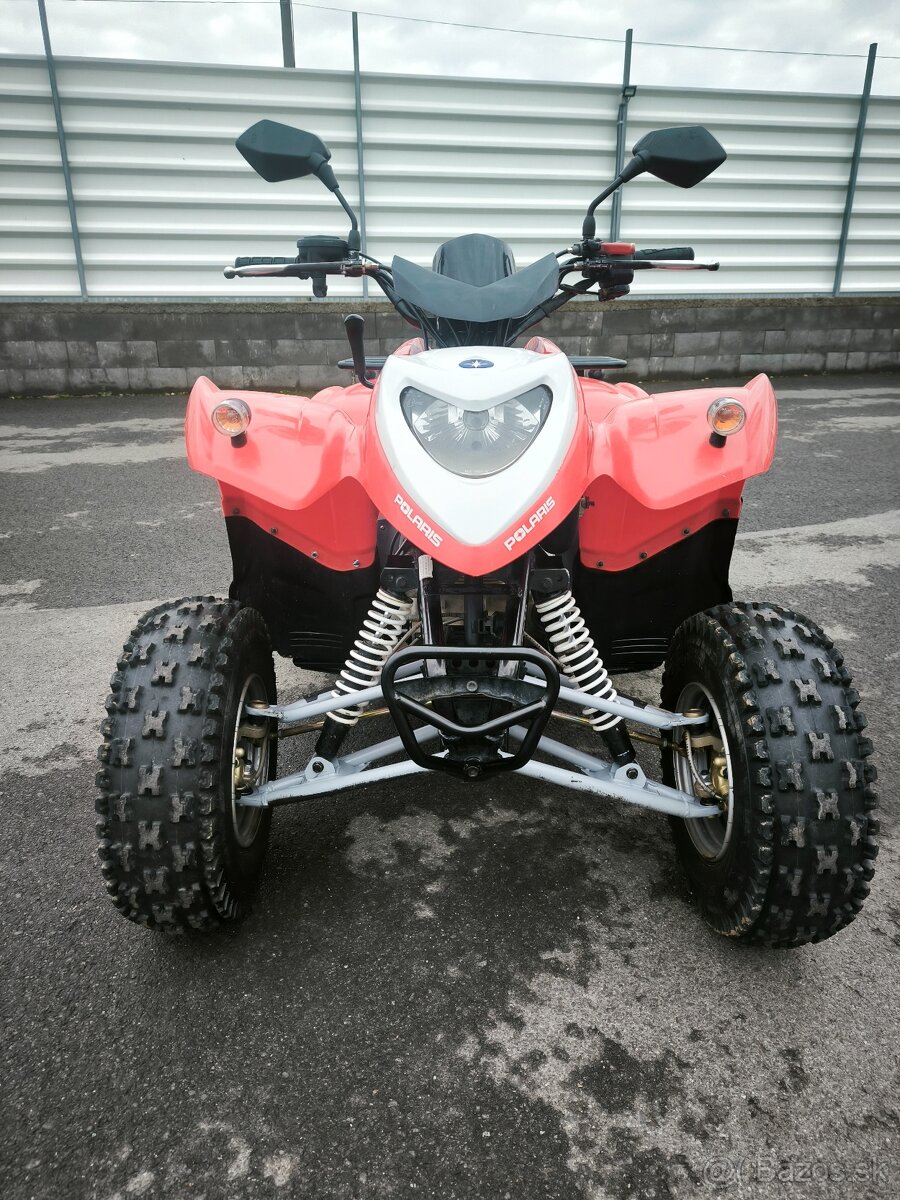 Polaris Phoenix 200. rv2011.Tp,špz