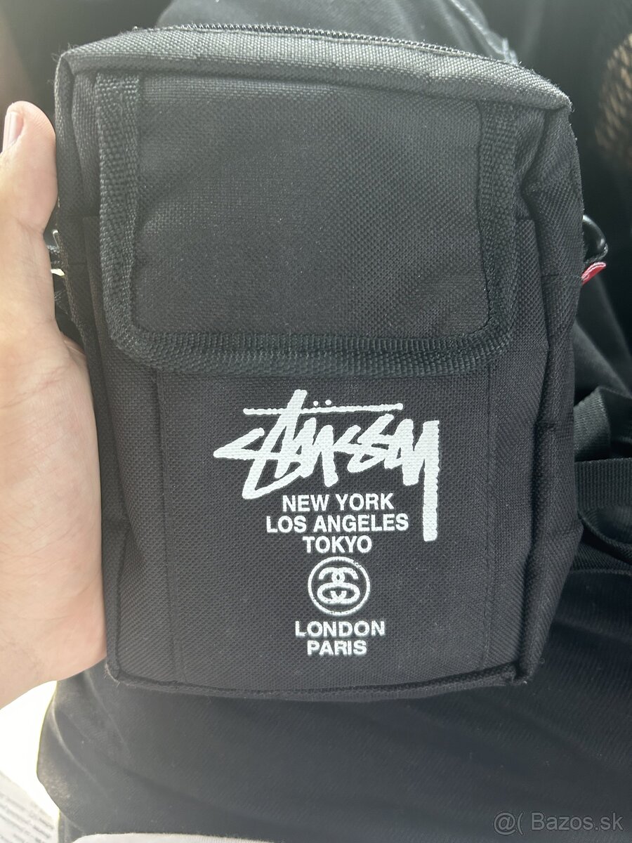 stussy taška