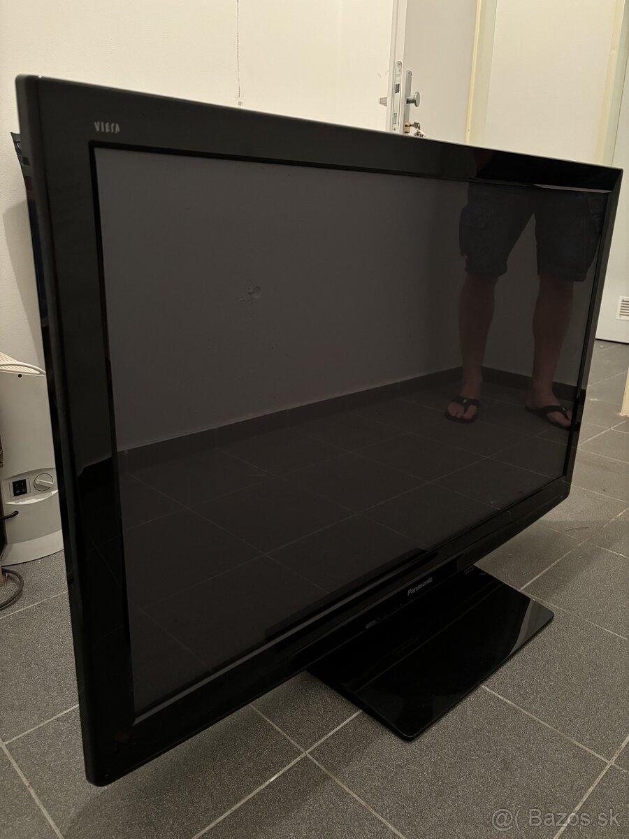 Predám Panasonic Viera 50” 127 cm ako nový