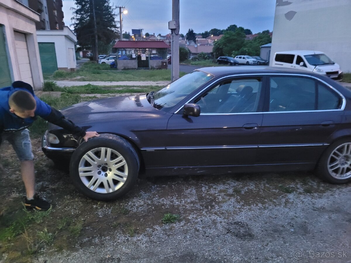 Elektrony bmw 18" vhodne na zimu sadu