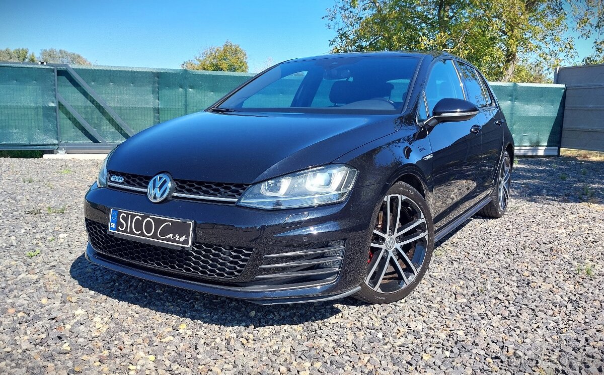 Golf 2.0TDI GTD, Automat DSG, Park Assist, servis VW