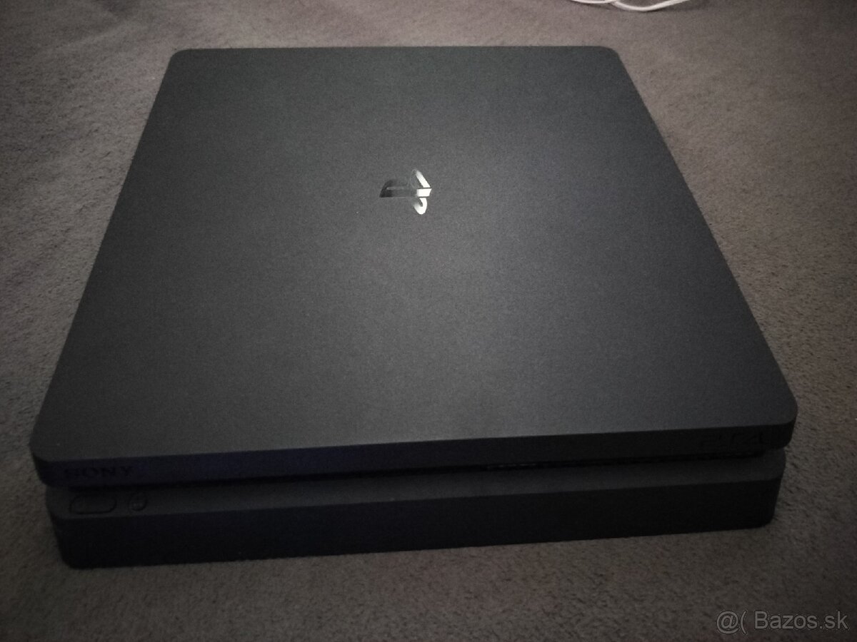 Predám PS4 SLIM