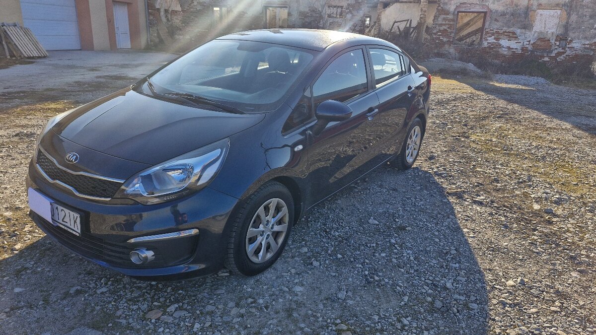 RIO SEDAN 1.3 BENZIN