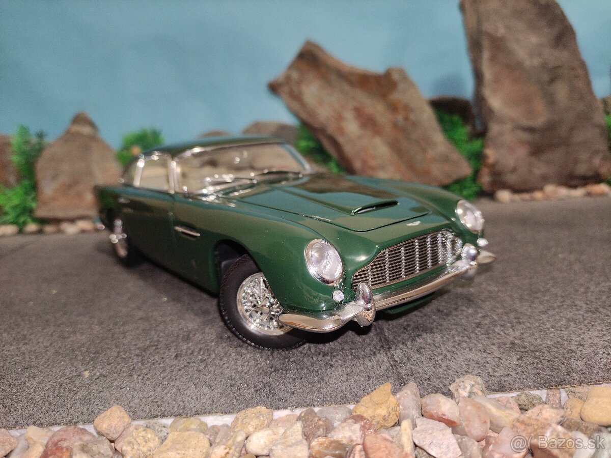 prodám model 1:18 aston martin DB5 autoart