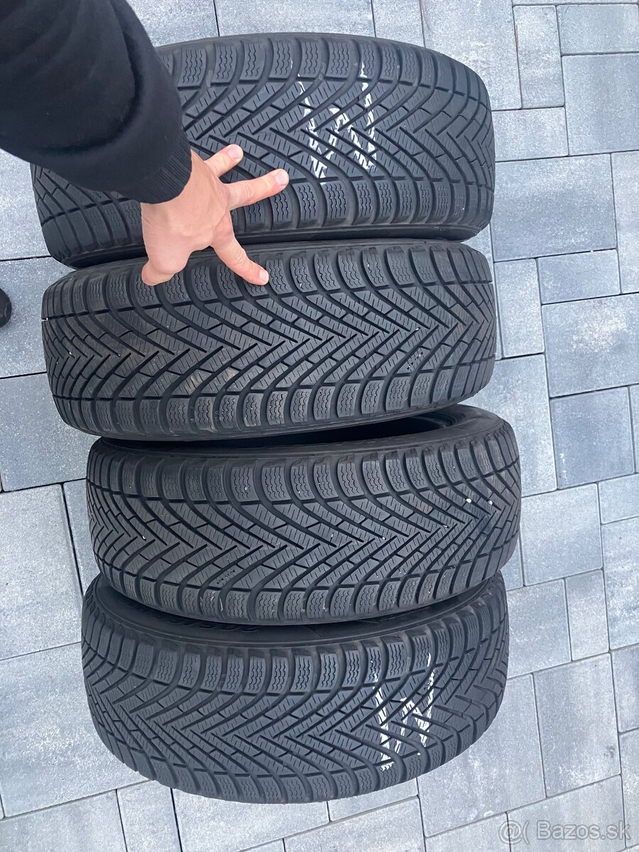 Pirelli 205/55 R16 zimné