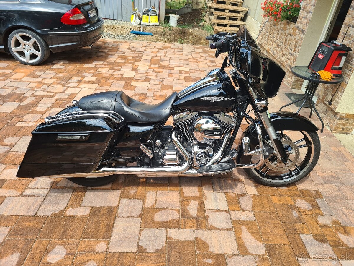 Harley davidson street Glide 2011