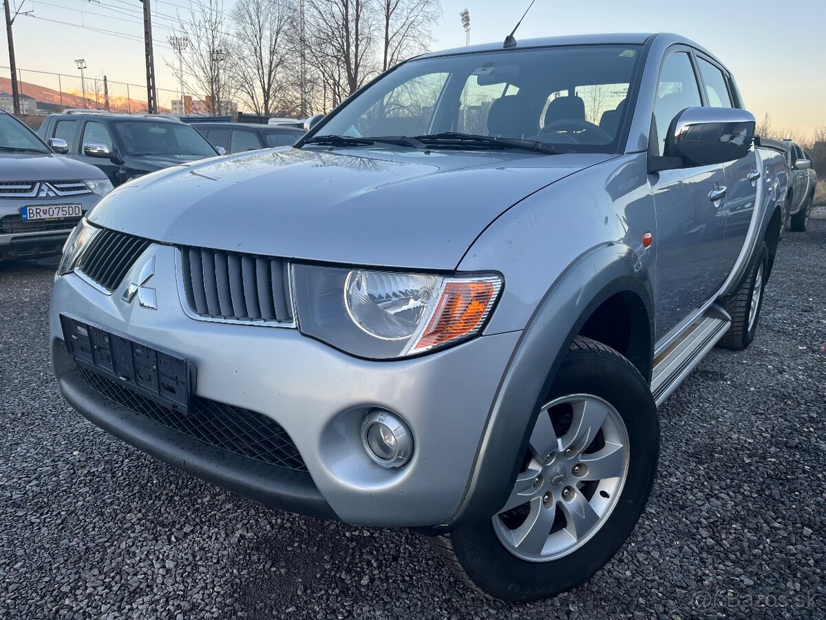 Mitsubishi L 200 L200 2.5 DI-D Double Cab Invite