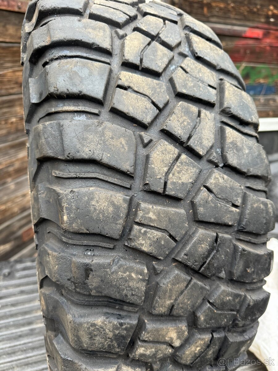 Pneu 265/70 R16+disky