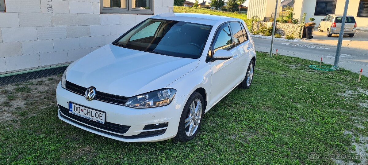 Volkswagen Golf 7  Rok výroby 11/2015 1.6 tdi 77kw diesel