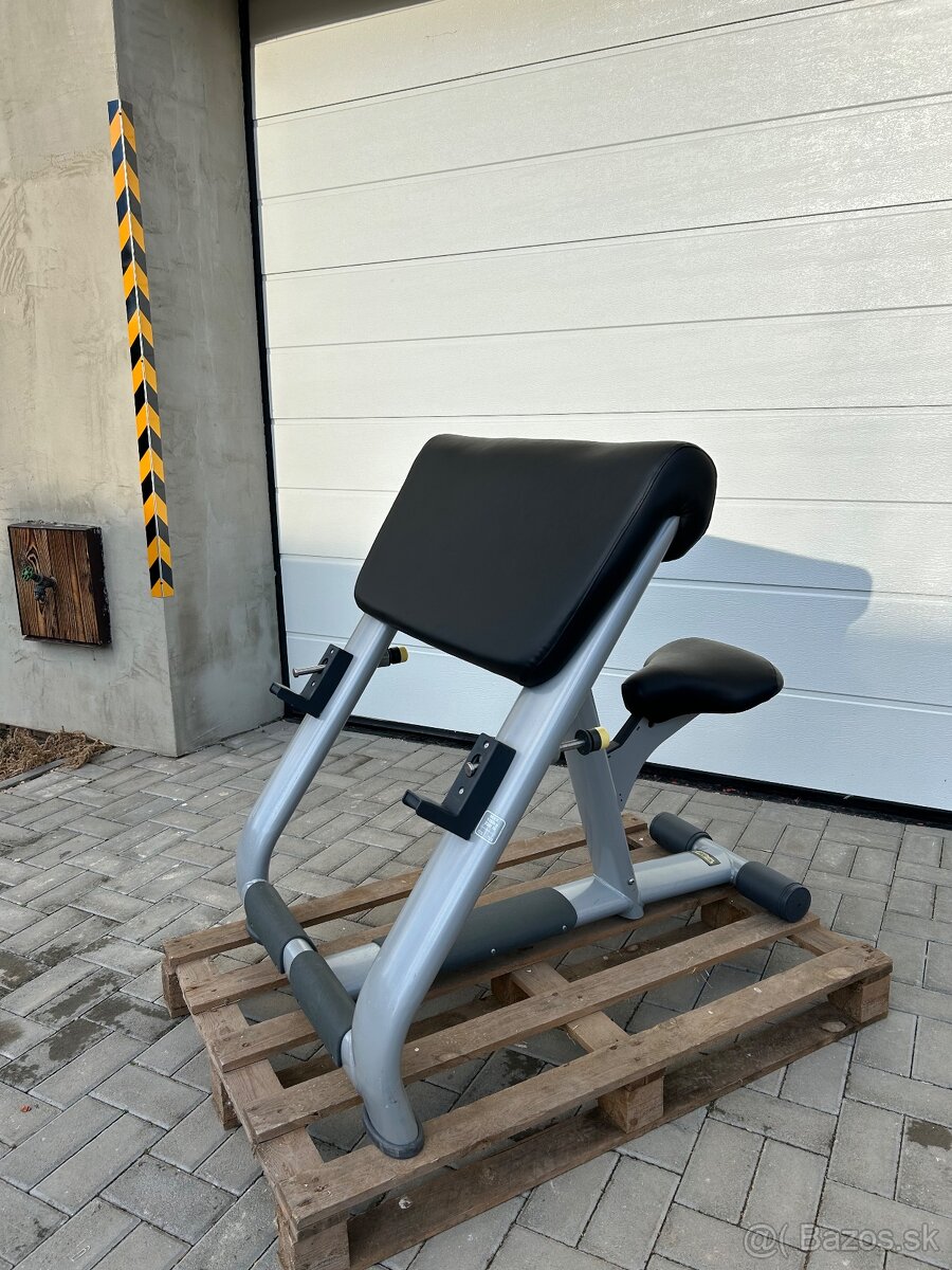 Scottova lavica Technogym Selection