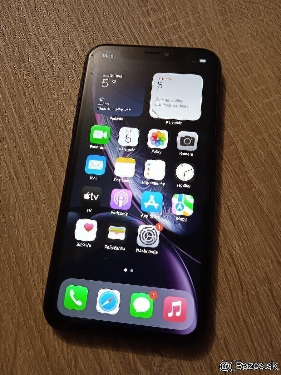 iPhone XR / 128GB čierny spredu aj vzadu praskliny