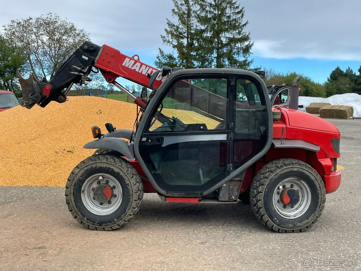 Teleskopický nakladač Manitou MLT 523