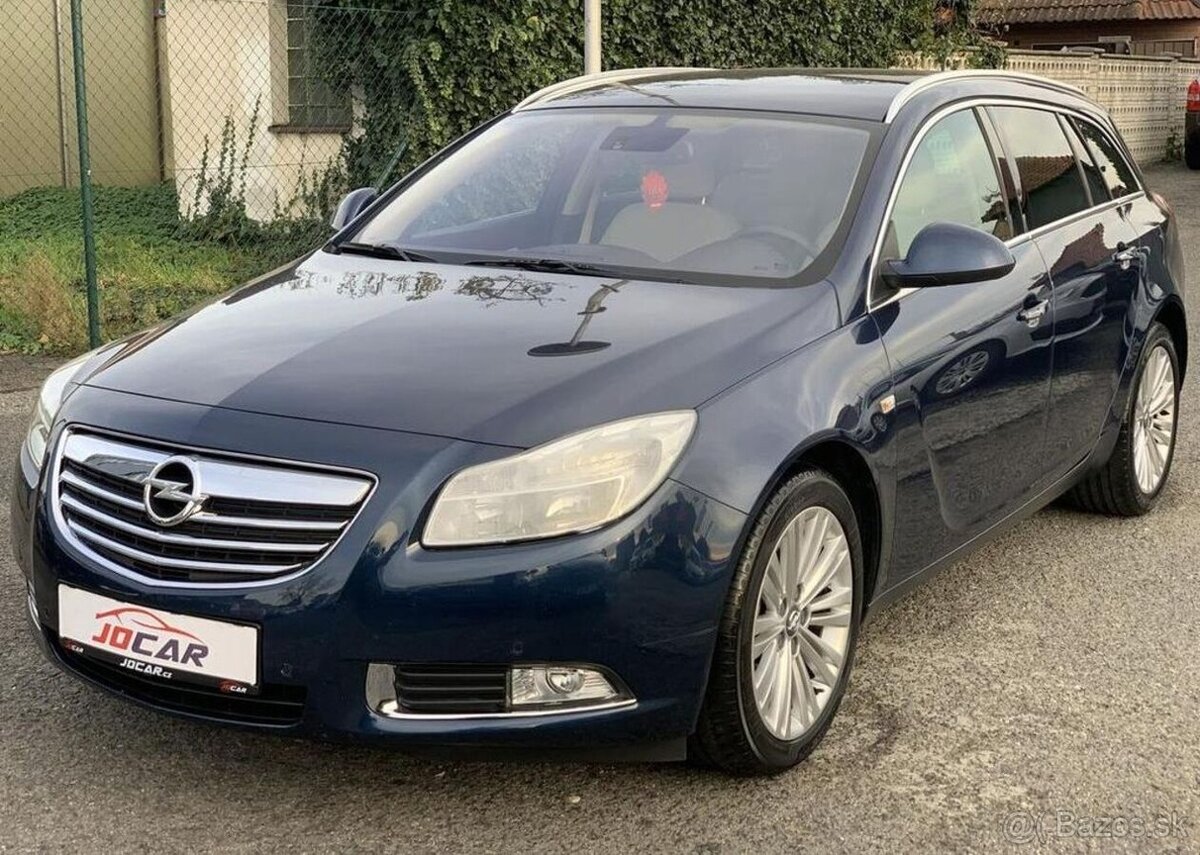 Opel Insignia 2.0CDTi 4x4 COSMO KŮŽE KLIMA nafta manuál