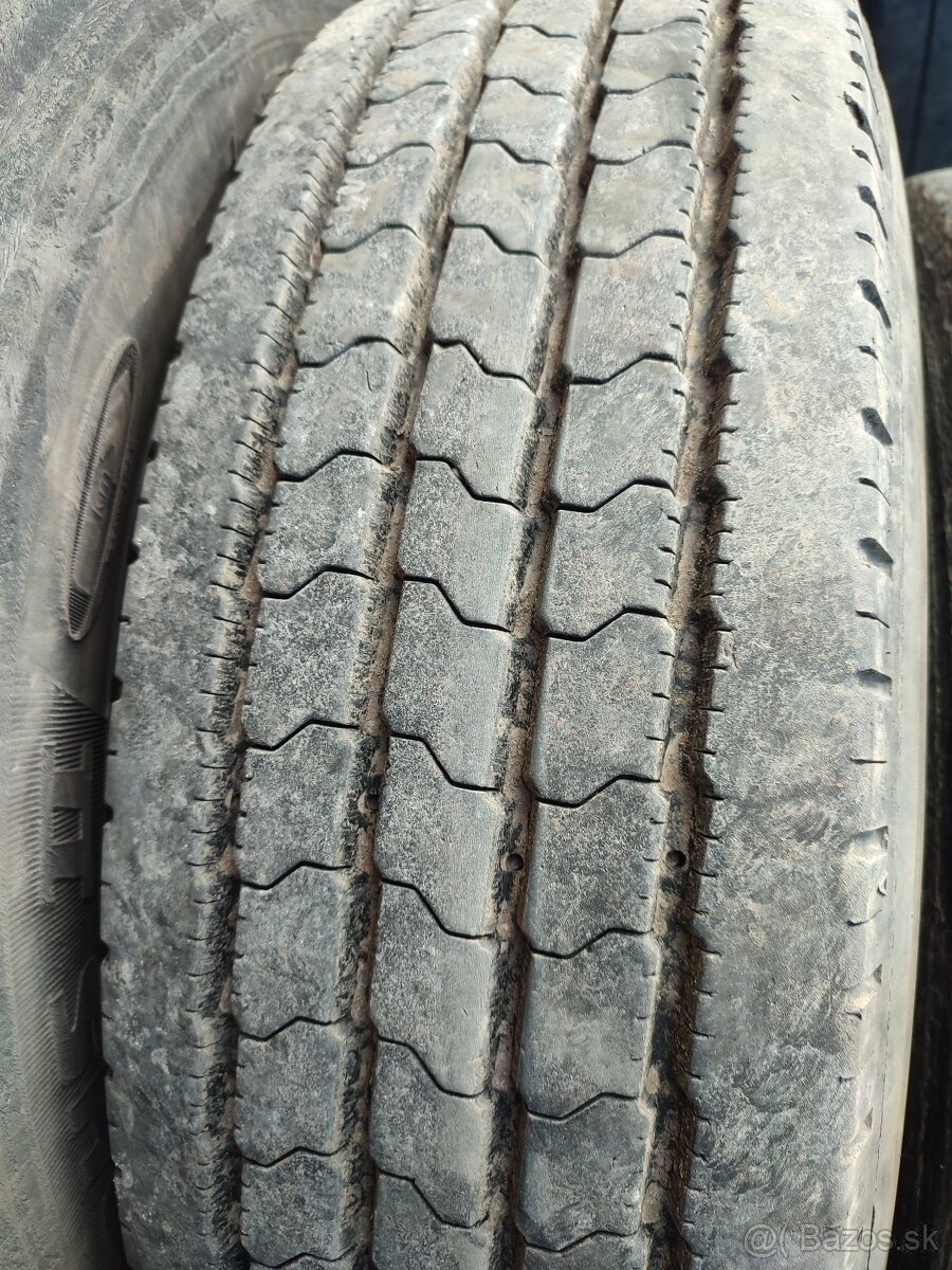 PNEU 9,5 R17,5 GOODYEAR  SADA