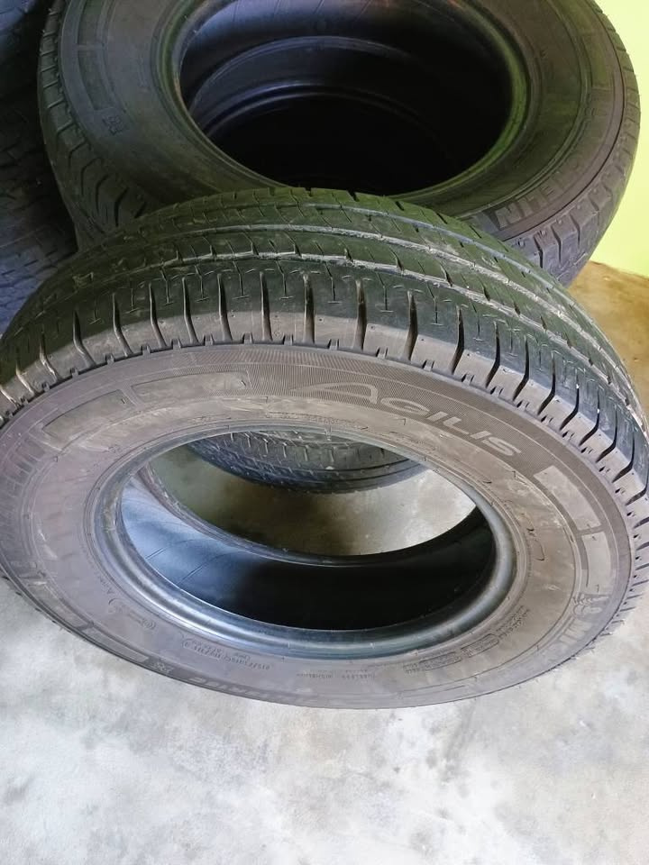 215/75 R16 C dodávkové letné