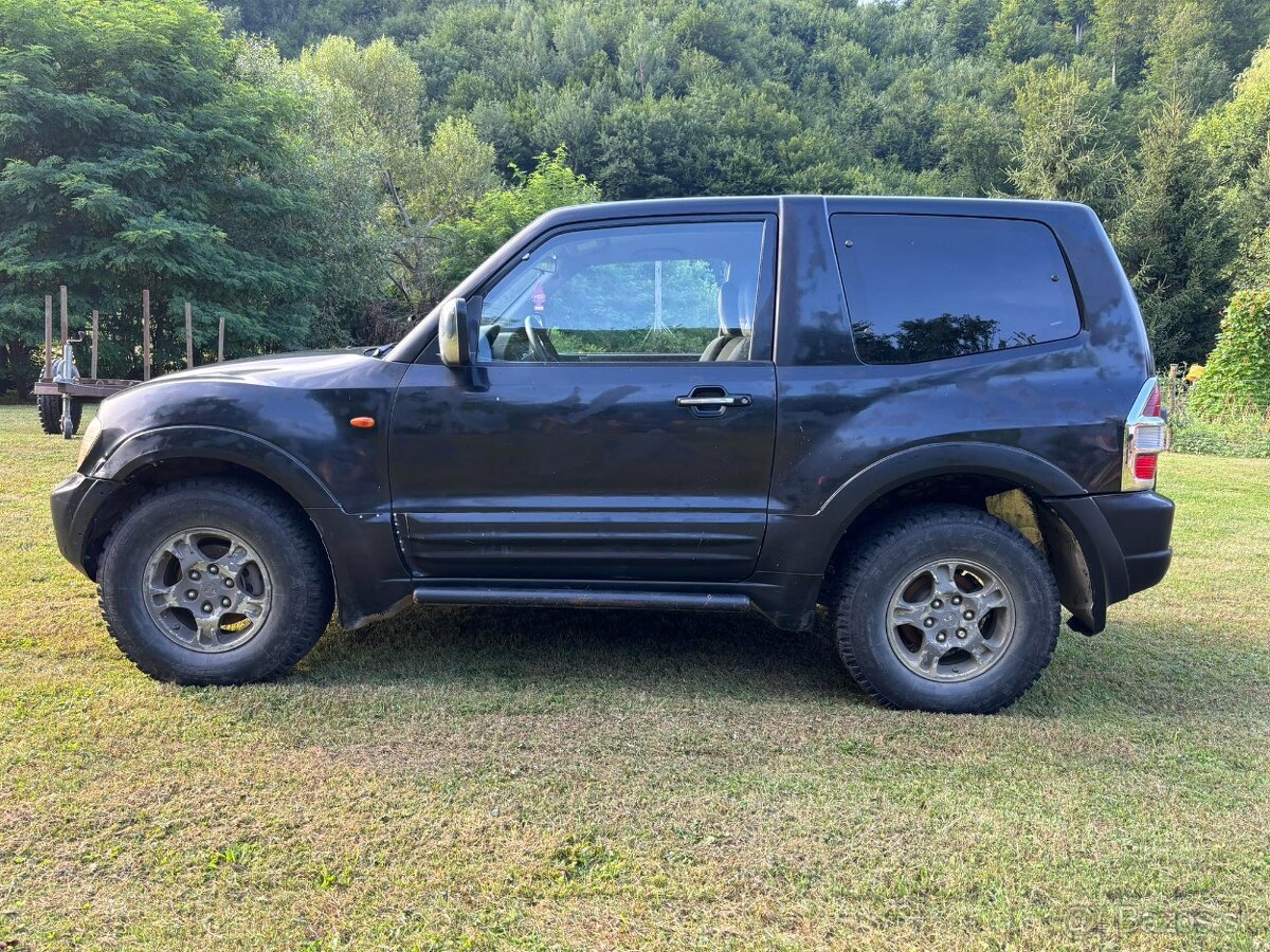 MITSUBISHI PAJERO 3.2