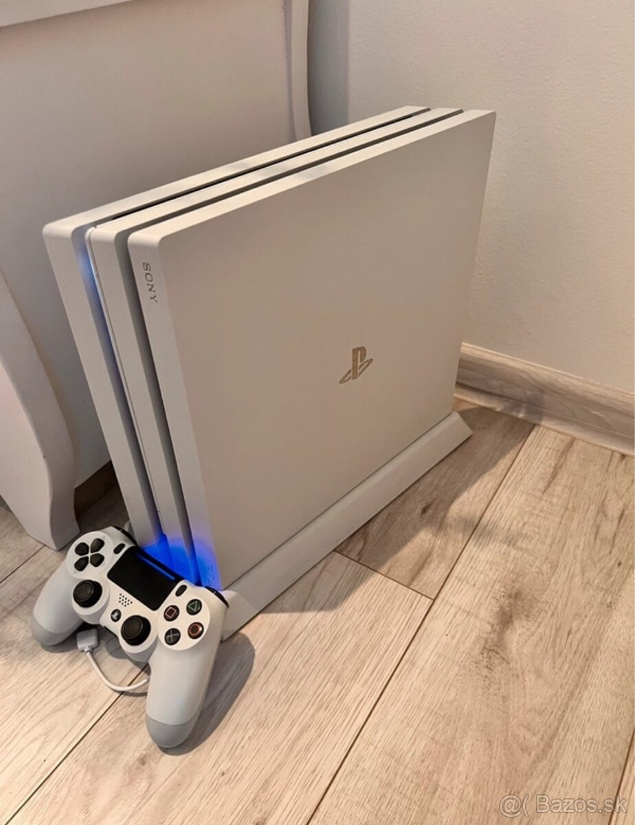 PlayStation 4 Pro, bílá