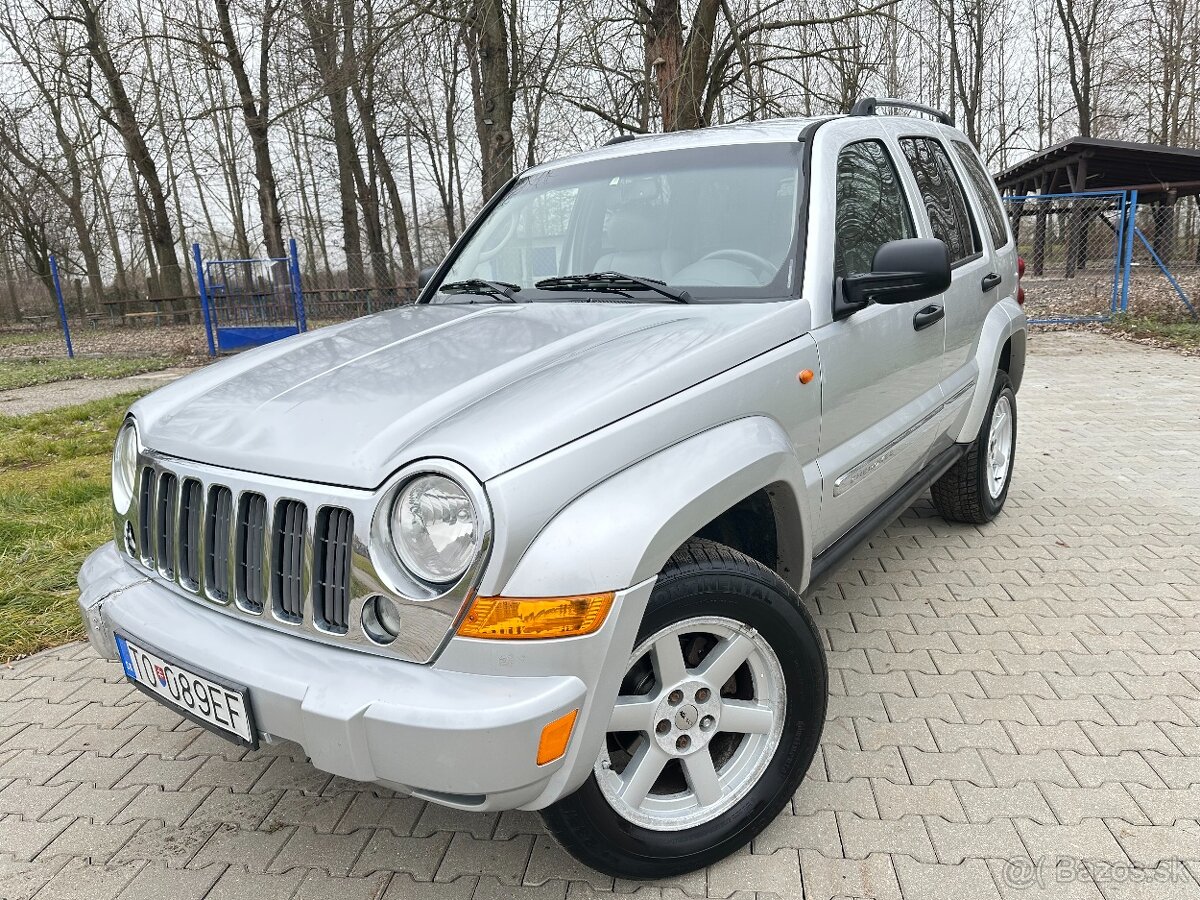 JEEP CHEROKEE KJ 2.8CRD LIMITED Manual 6st Tažne 3,5T