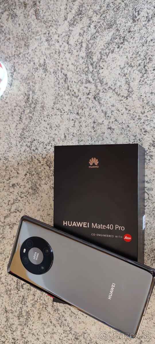 Huawei Mate 40 Pro. 8/256. dual sim