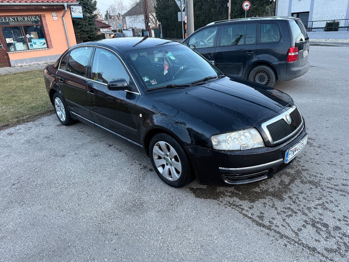 Predam skoda superb 1.9tdi 96kw