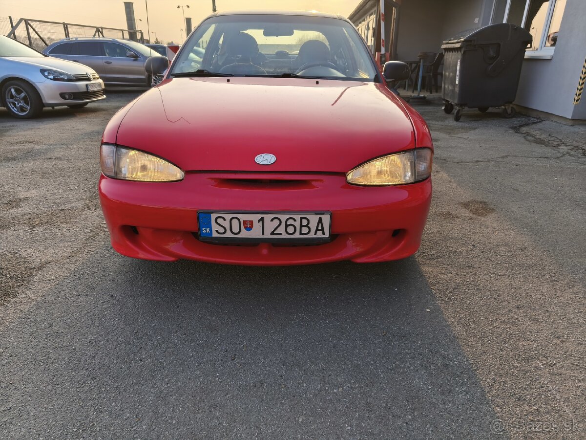 Hyundai accent 1.5 benzín 88 kw automat