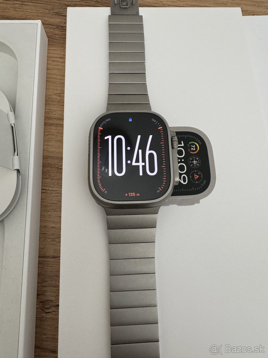 Apple watch ultra 2 titanium 49mm