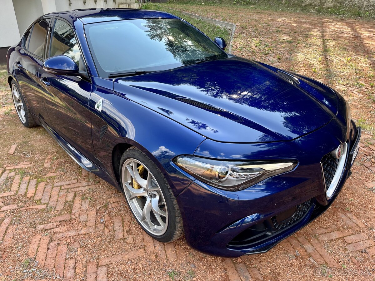 Alfa Romeo Giulia QV