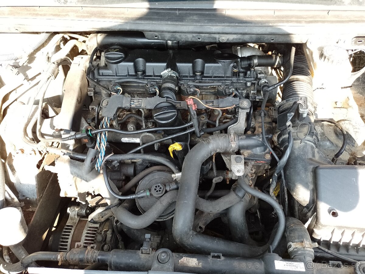 Predám komplet motor Peugeot 307 Hdi