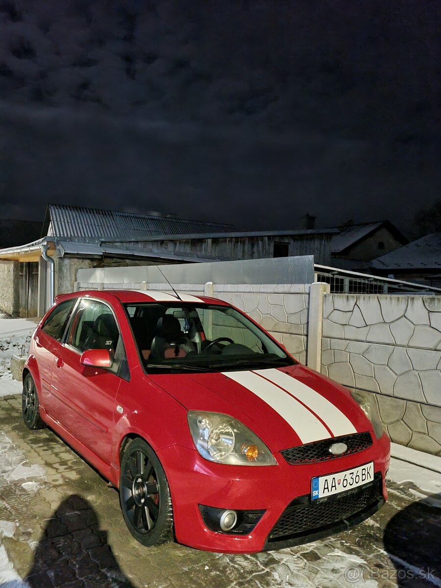 Ford Fiesta ST150