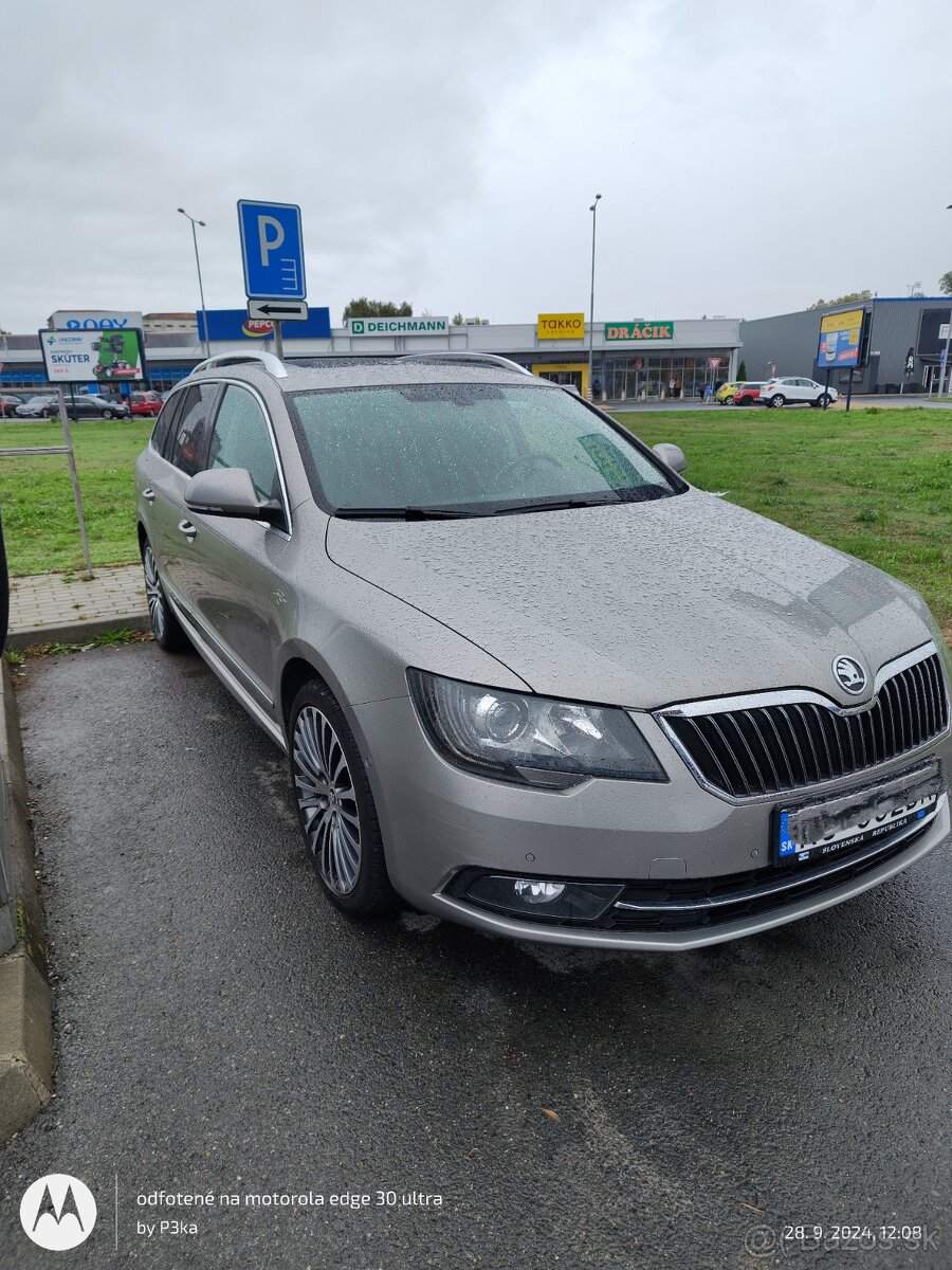 Škoda Superb II fl. 3.6 v6 fsi 4x4 combi predam vymením