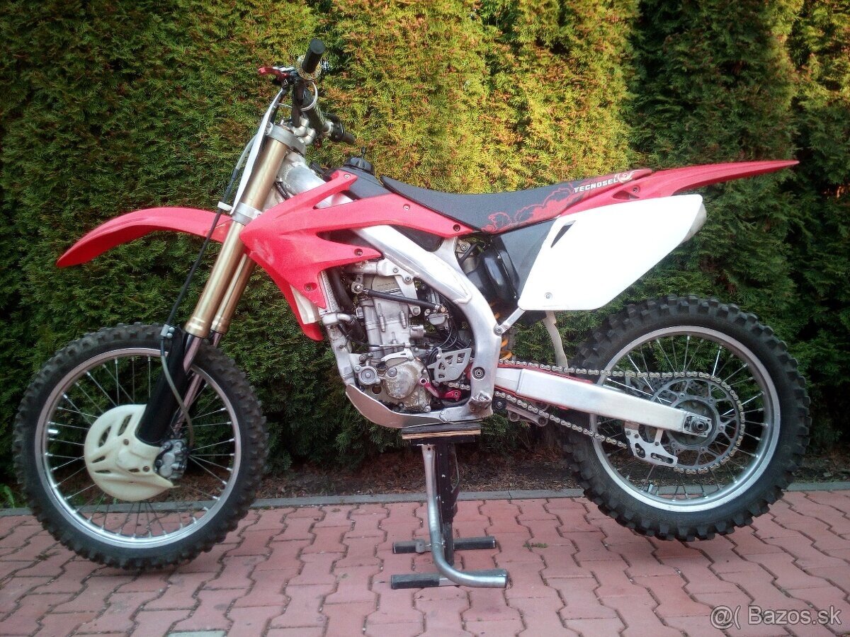 Predám alebo vymením Honda CRF 450 2005