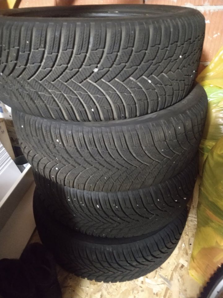 4x Zimné pneu Firestone Winterhawk 4 225/55 R18