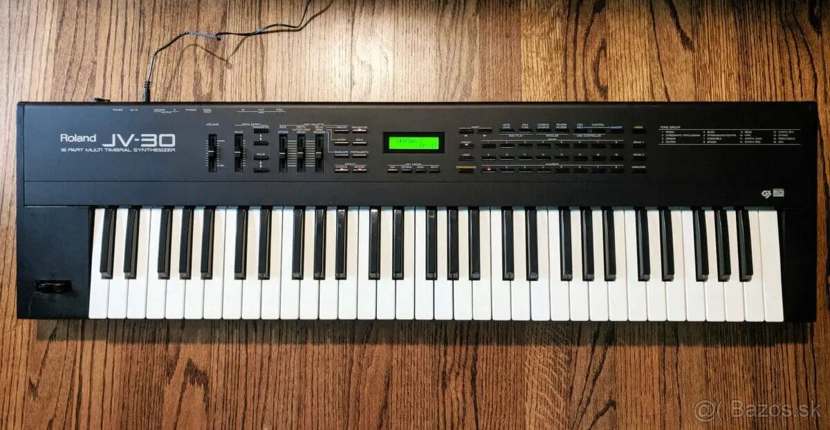 ROLAND JV 30