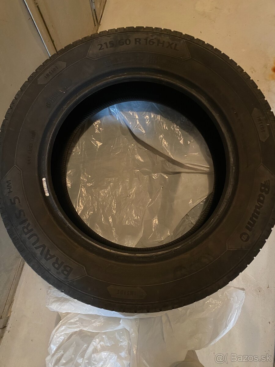 Letné pneumatiky 215/60R16 Barum BRAVURIS 5HM