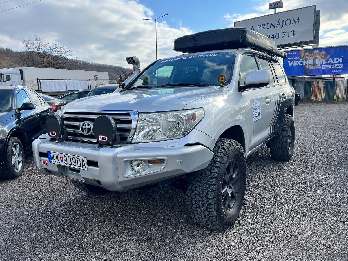 Toyota LandCruiser 200